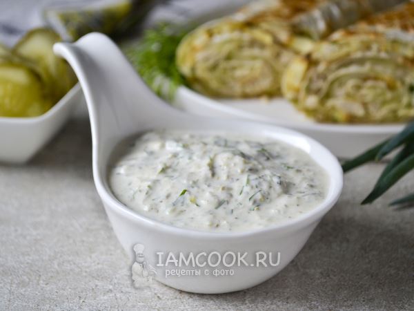 Соус для шаурмы с соленым огурцом